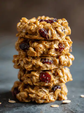 No-Bake Peanut Butter Oatmeal Cookies