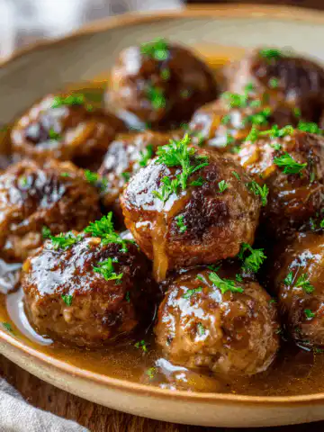 Slow Cooker French Onion Meatballs