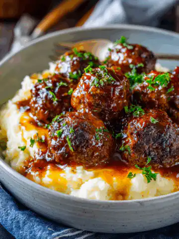 Slow Cooker Salisbury Steak Meatballs