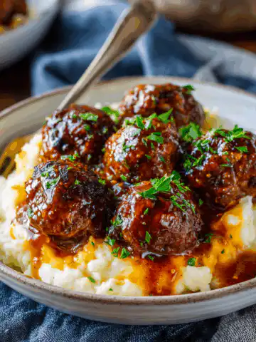 Slow Cooker Salisbury Steak Meatballs