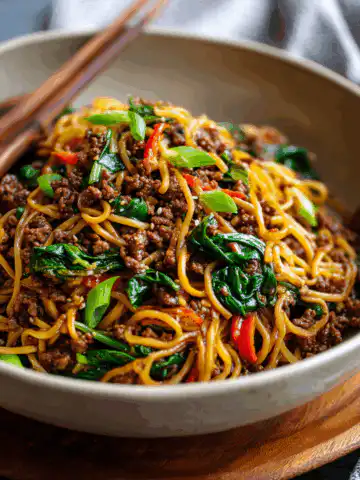 Stunning Mongolian Ground Beef Noodles